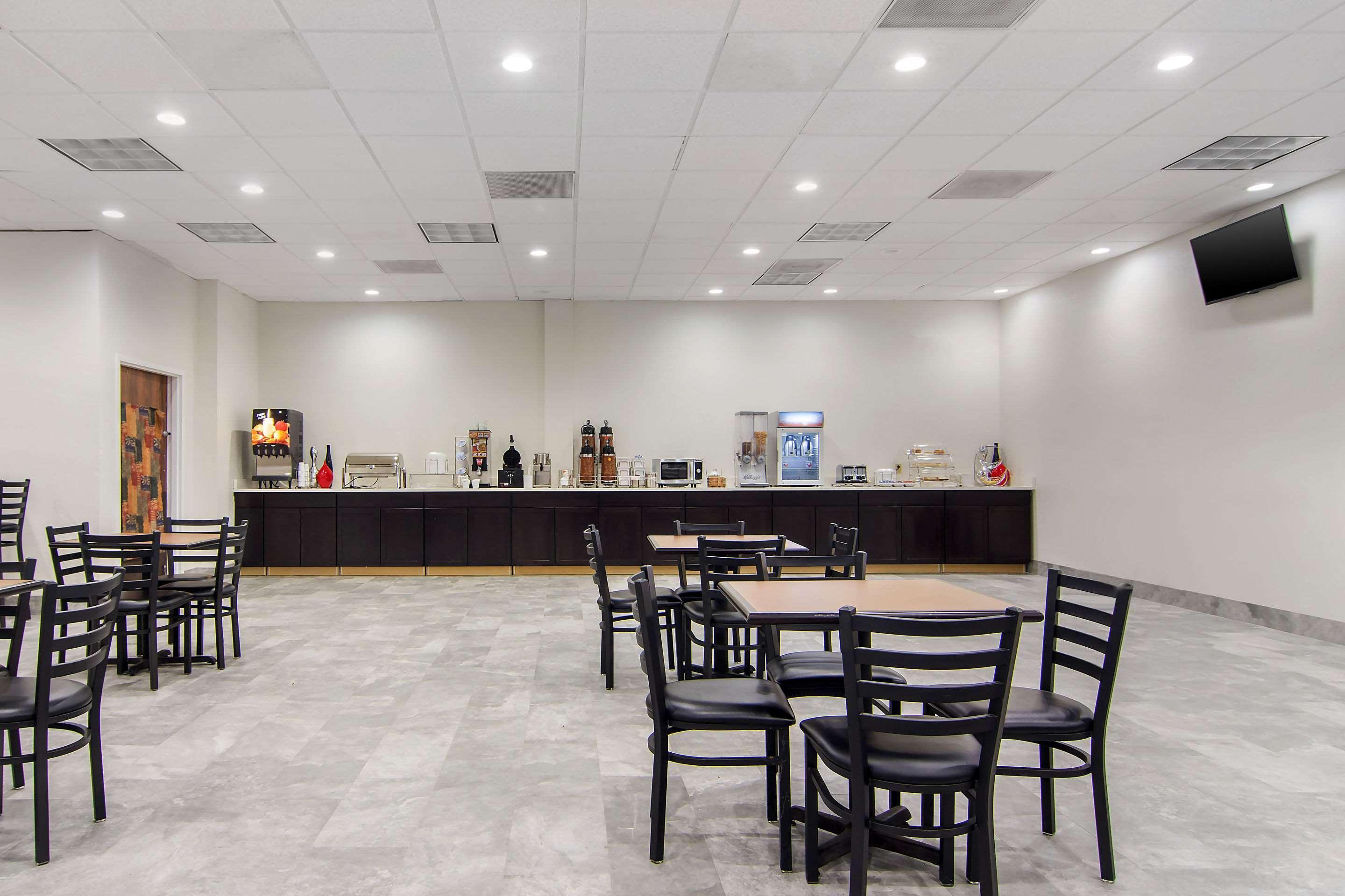 Suburban Studios Macon Exteriér fotografie